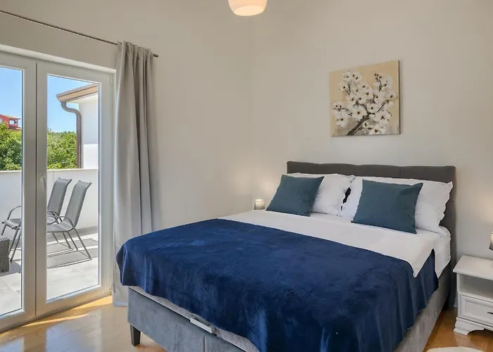 Camelia Semesterbostad *